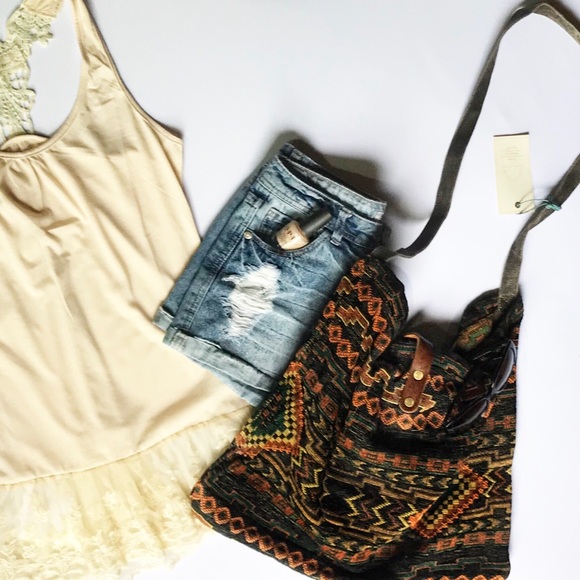 Love Stitch Handbags - CLOSET CLOSING LOVE STITCH SAVANNAH WOVEN HOBO BAG